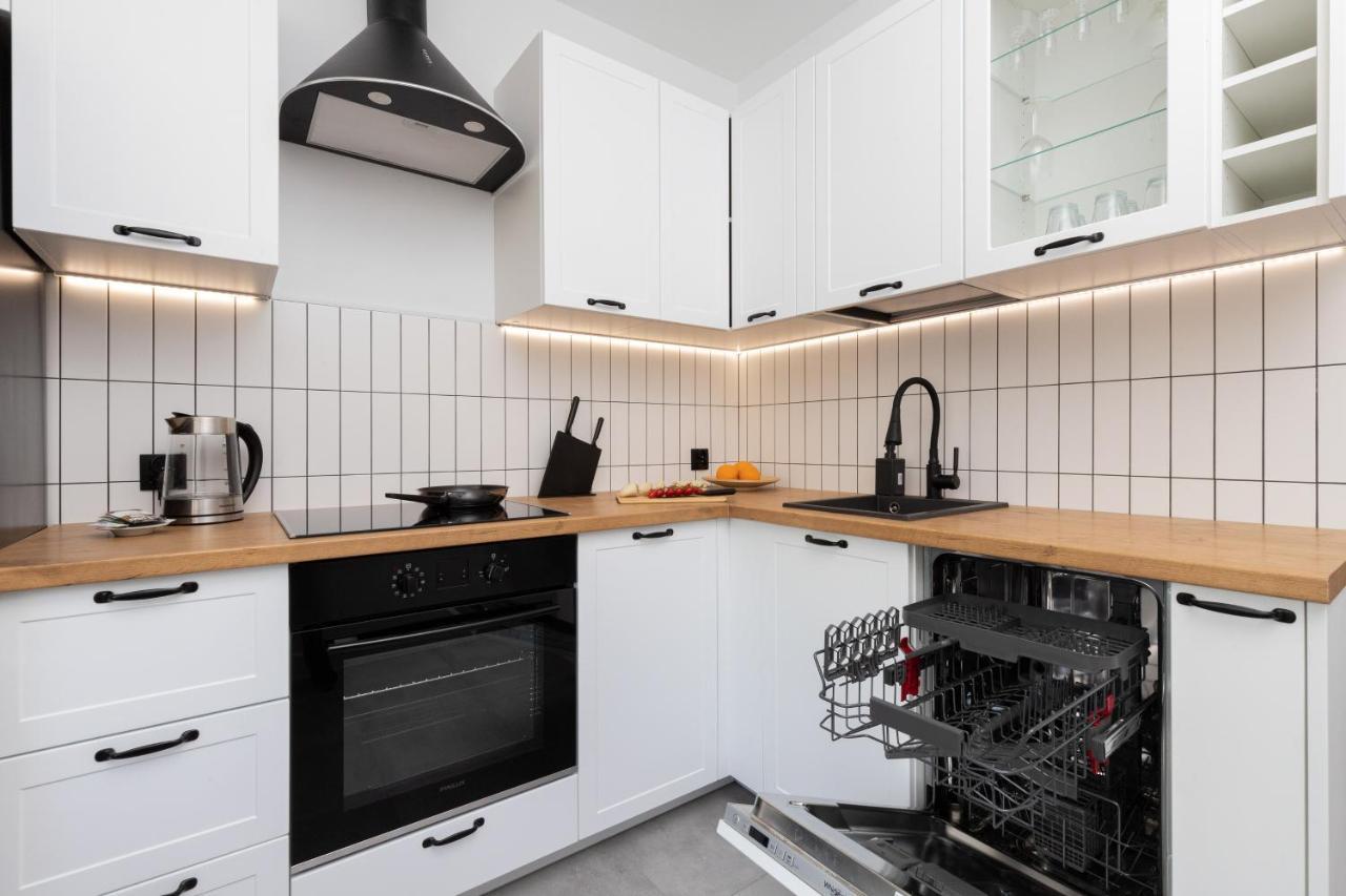 Marina Corner Apartment Gdynia By Noclegi Renters Kültér fotó